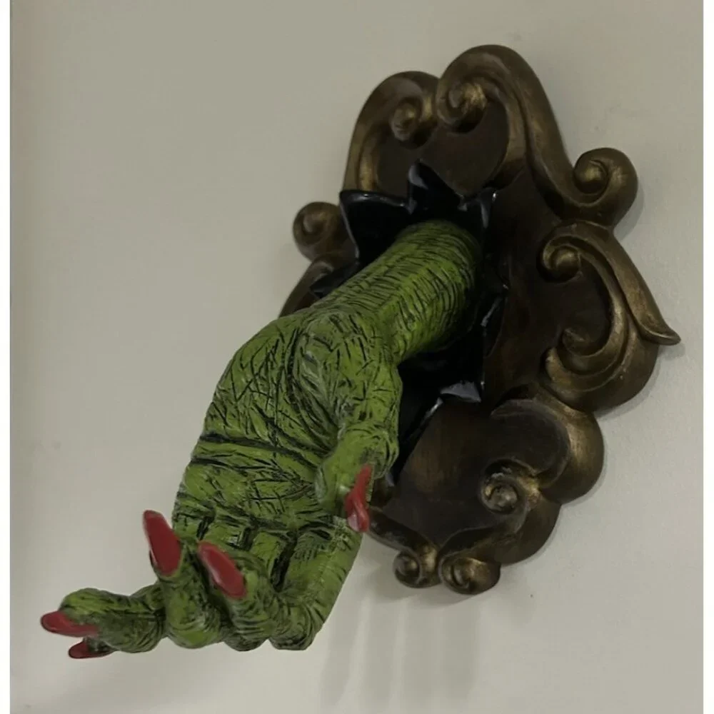 Halloween Decor Dept 56 Green Witch Hand Wall Mount Coat Hook Spooky Funny